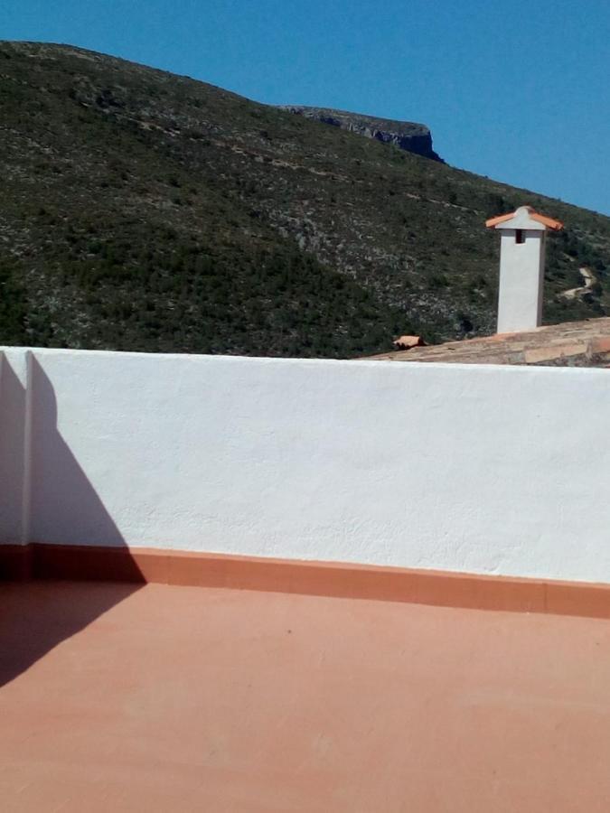 Tranquil Spanish Mountain Retreat Benirrama エクステリア 写真